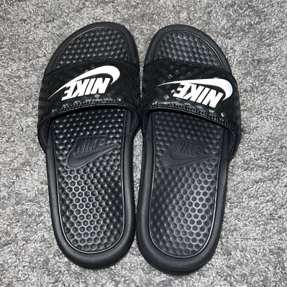 nike slides - black - Picture 4 of 4